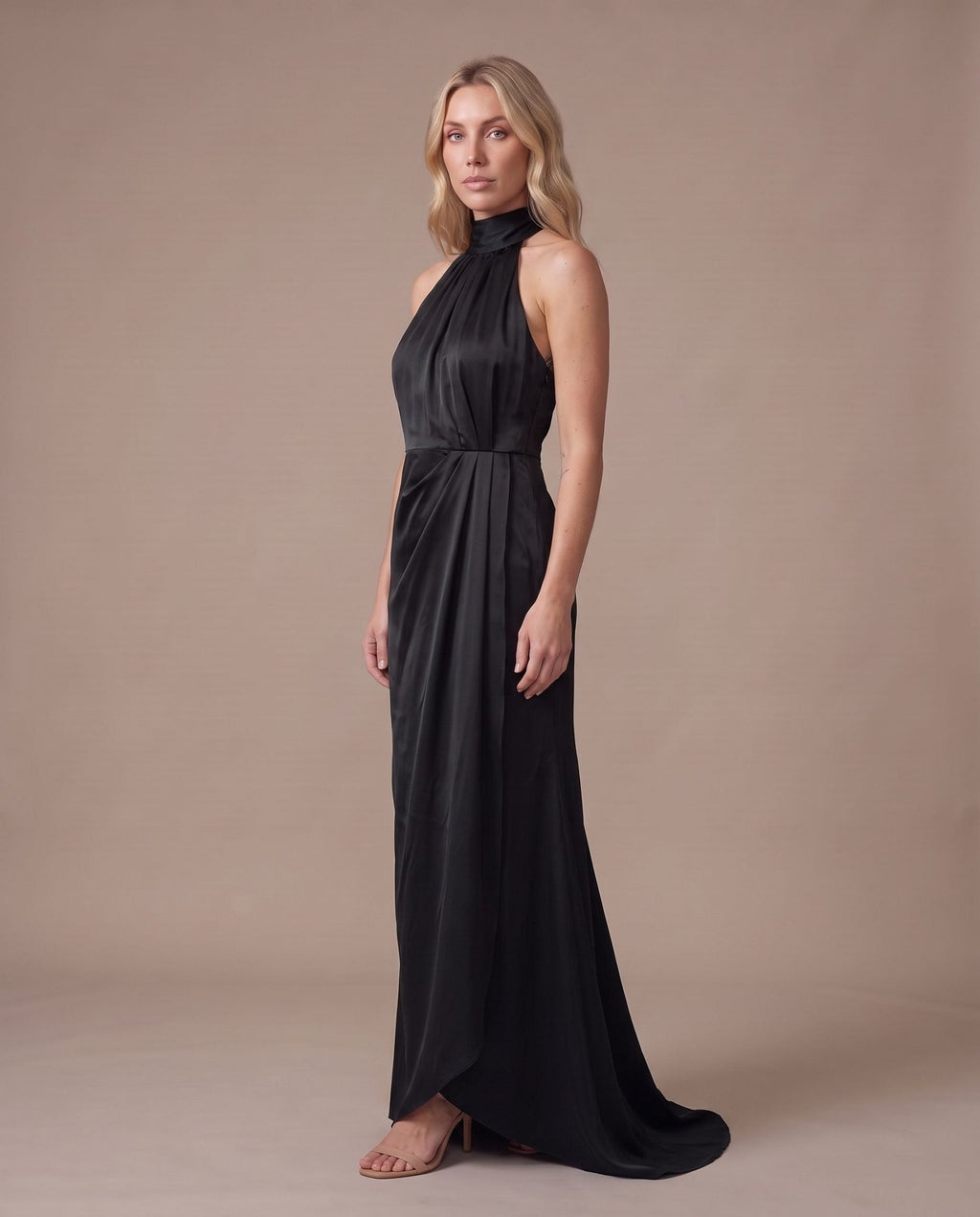 Vestito lungo in raso con spacco KRISTAL - Follie by Alice