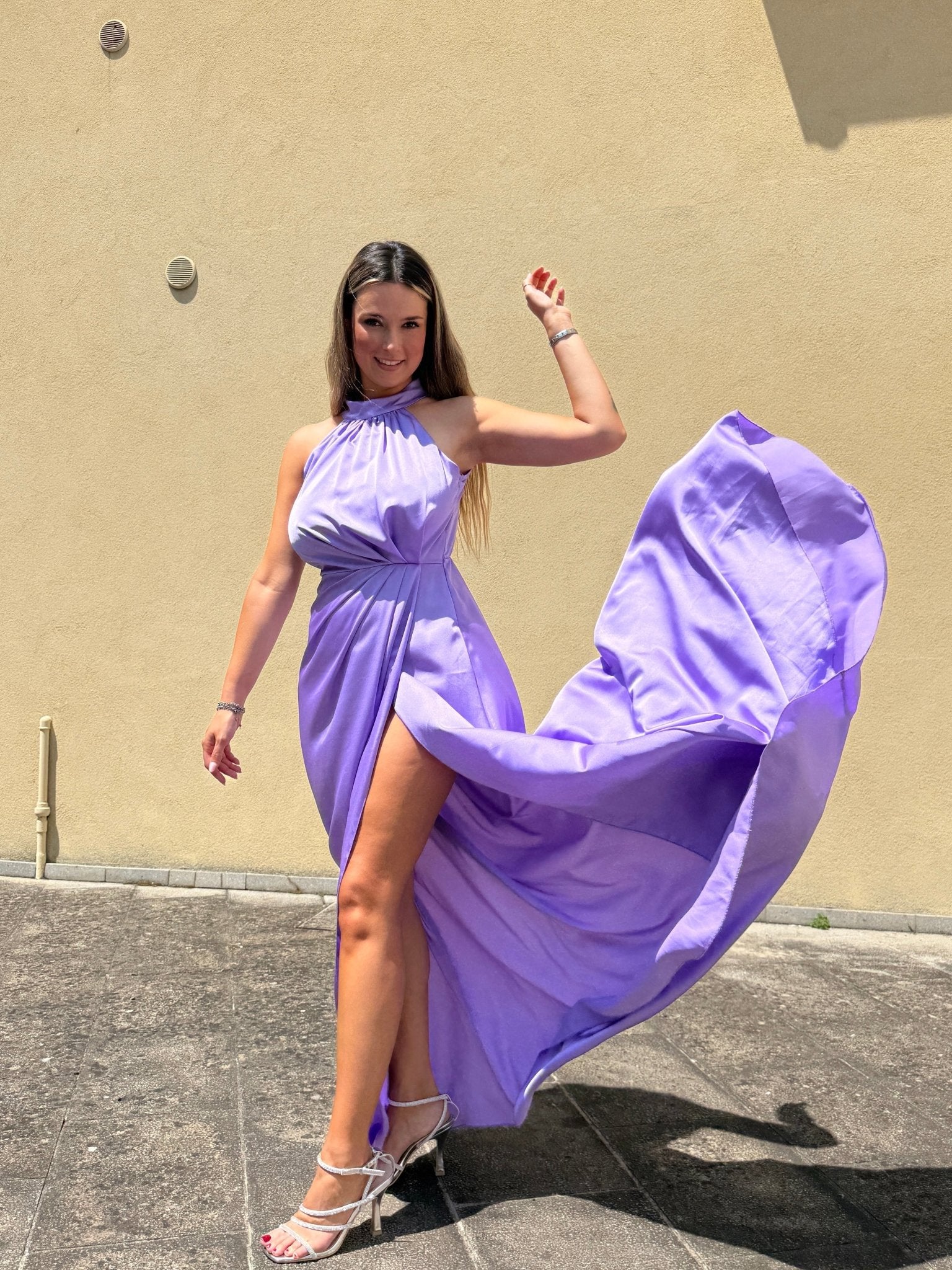 Vestito lungo in raso con spacco KRISTAL - Follie by Alice