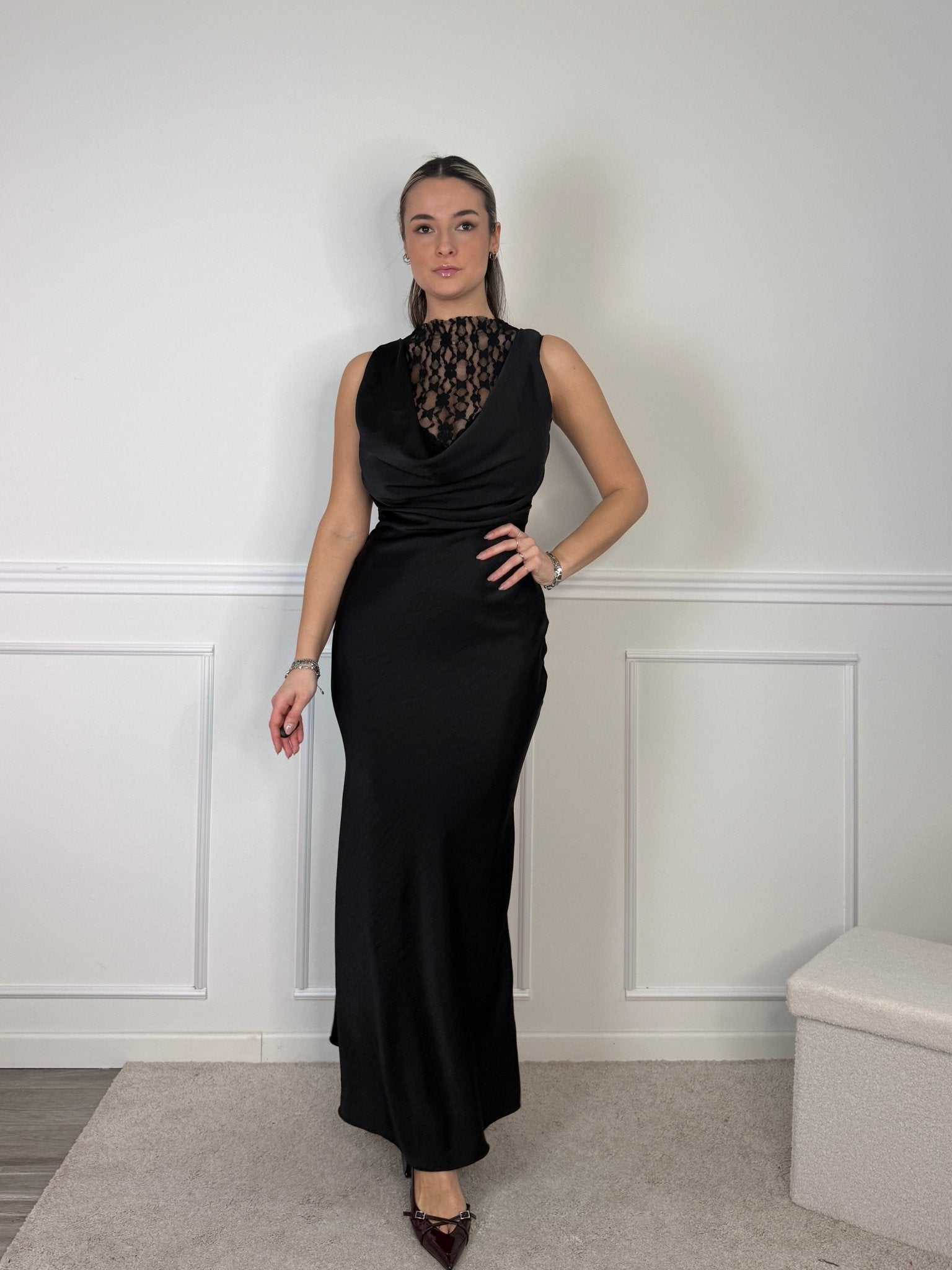 Vestito lungo in raso con inserto in pizzo CAMILLE Immagine secondaria del prodotto
