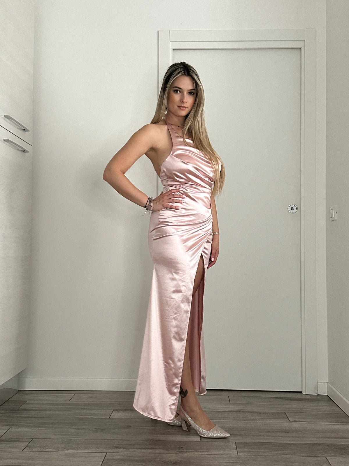 Vestito lungo in raso SELENE - Follie by Alice