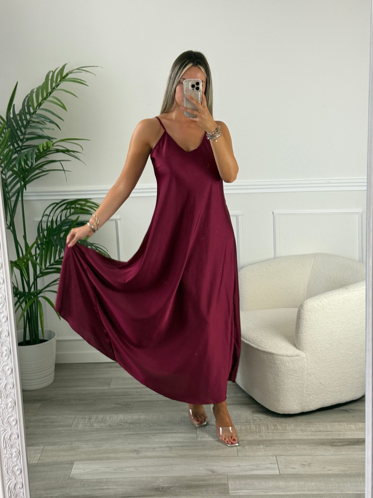 Vestito lungo in raso SILKEN - Follie by Alice