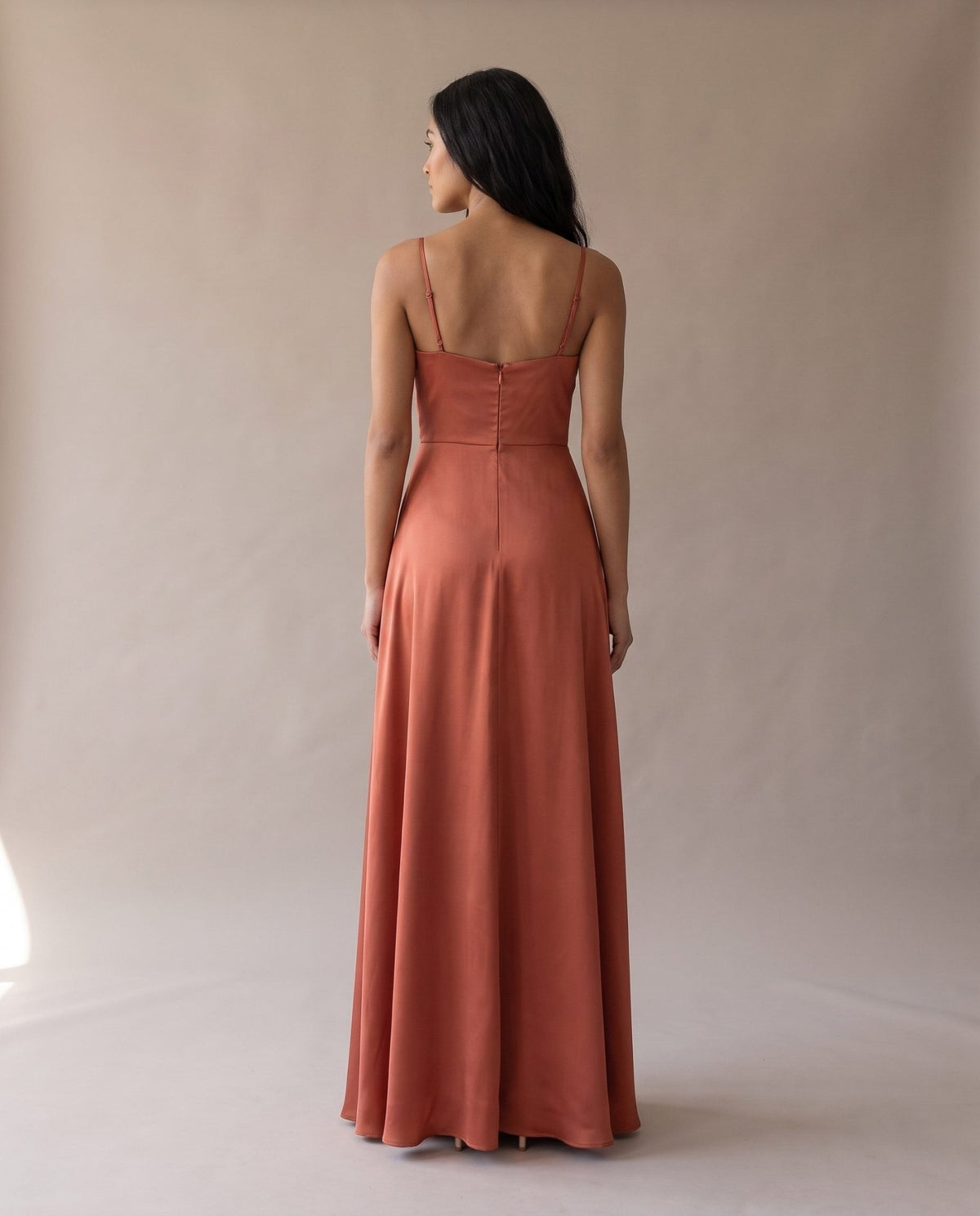 Vestito lungo in raso VELOUR - Follie by Alice