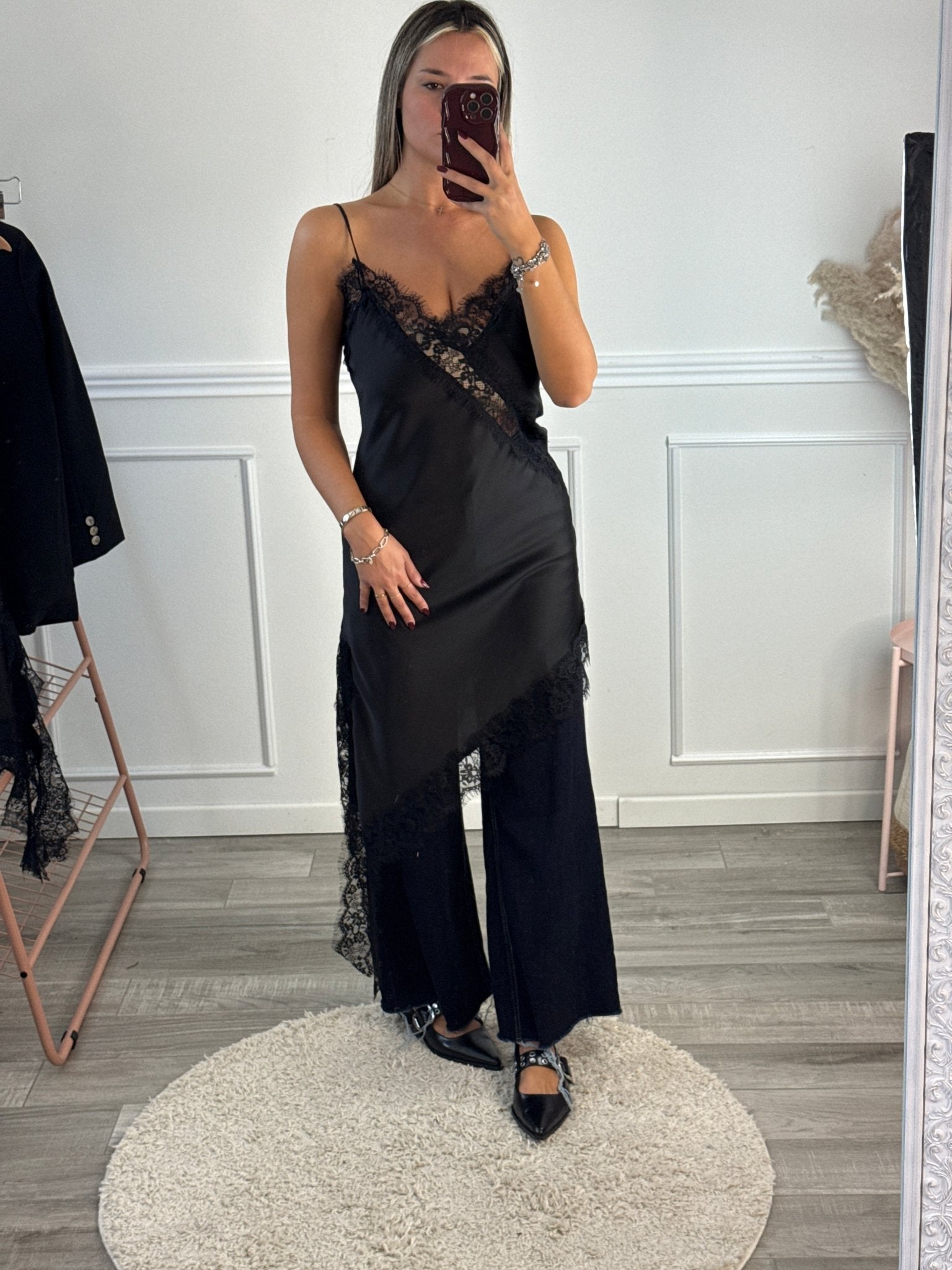 Vestito lungo in satin con ricami in pizzo - Follie by Alice