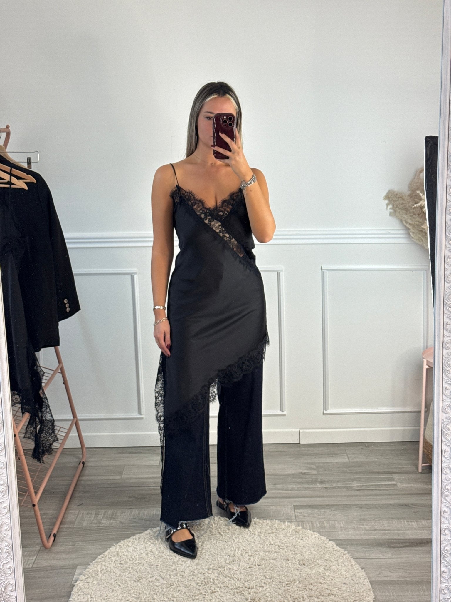 Vestito lungo in satin con ricami in pizzo - Follie by Alice