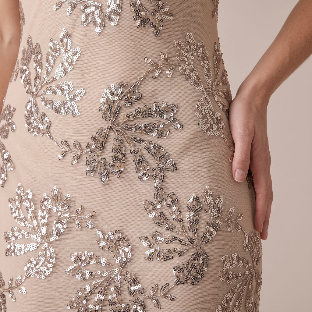 Vestito lungo in tulle con paillettes all-over ALLORO - Follie by Alice