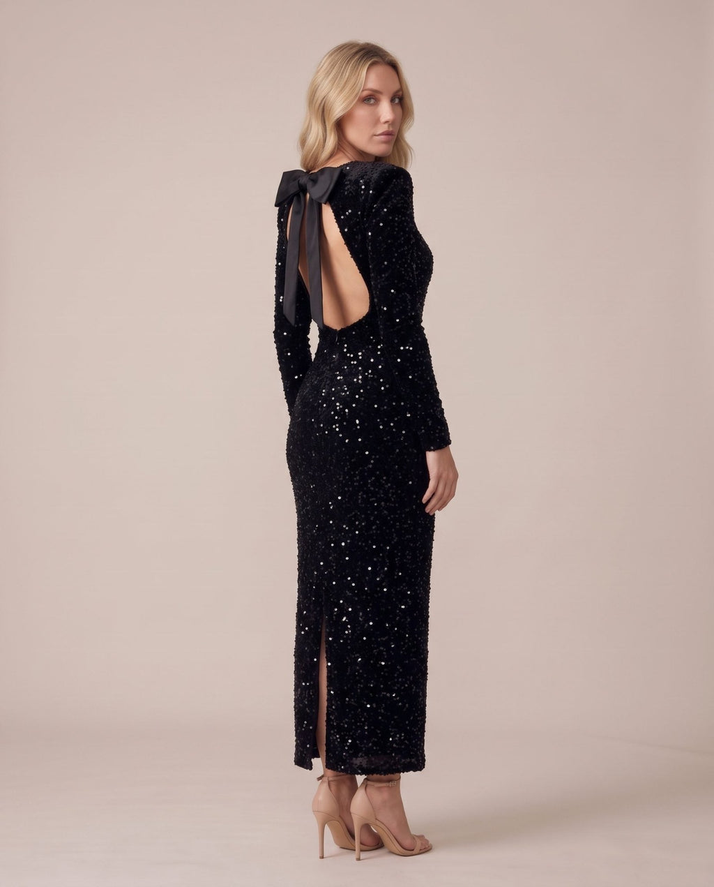 Vestito lungo in velluto con paillettes e fiocco sulla schiena GALA - Follie by Alice
