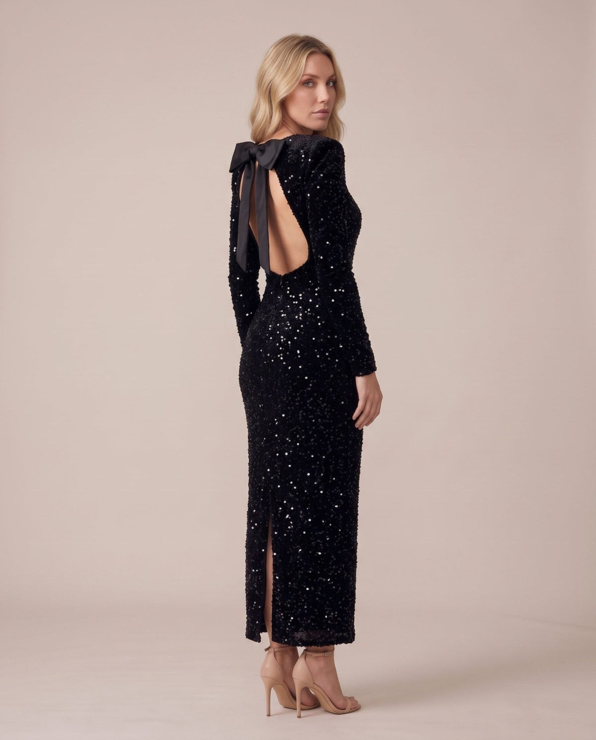 Vestito lungo in velluto con paillettes e fiocco sulla schiena GALA - Follie by Alice