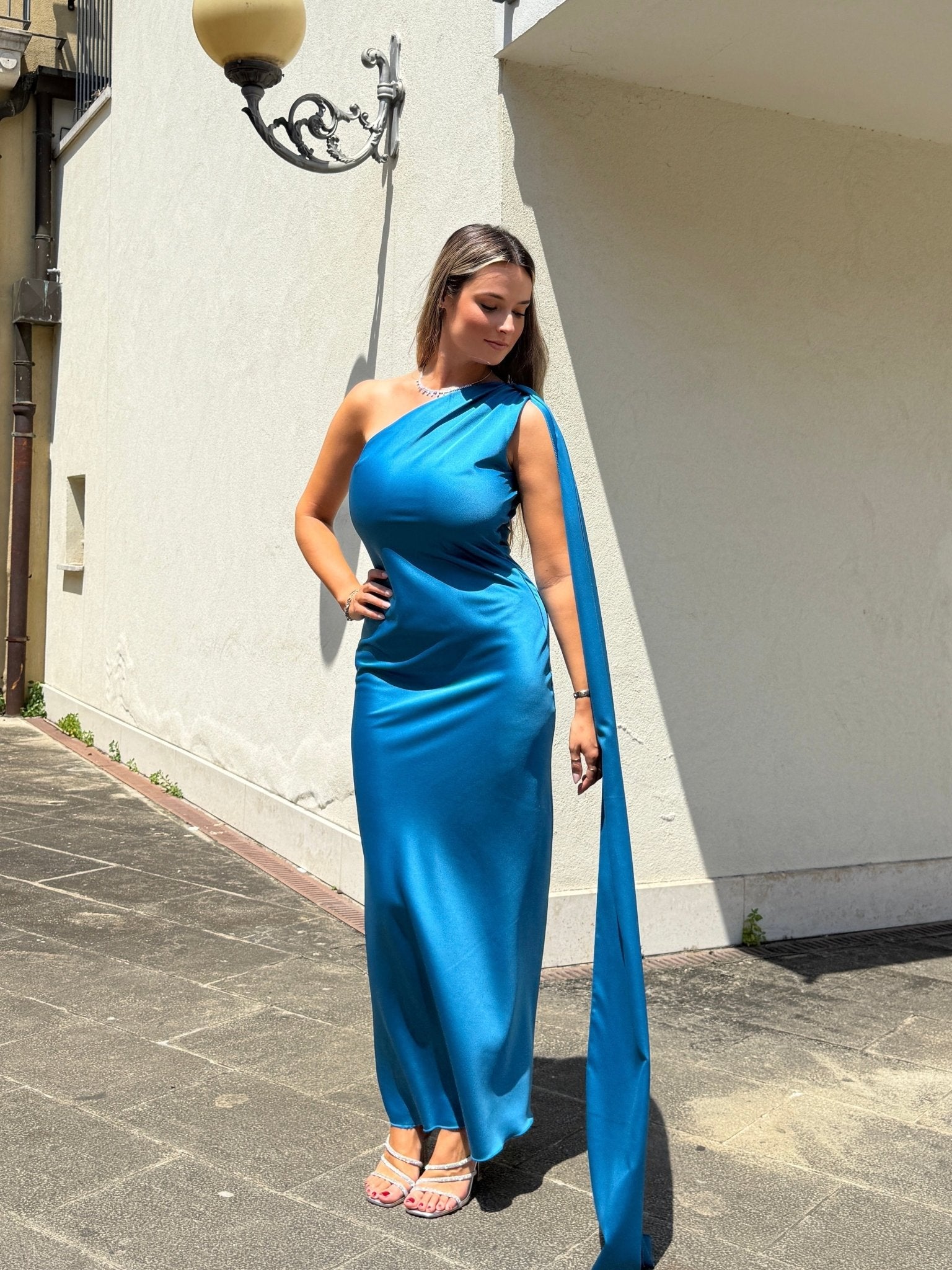 Vestito lungo monospalla con fusciacca VELA - Follie by Alice