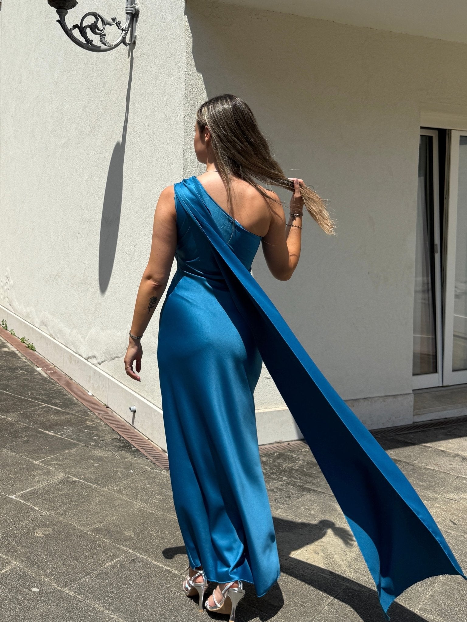 Vestito lungo monospalla con fusciacca VELA - Follie by Alice