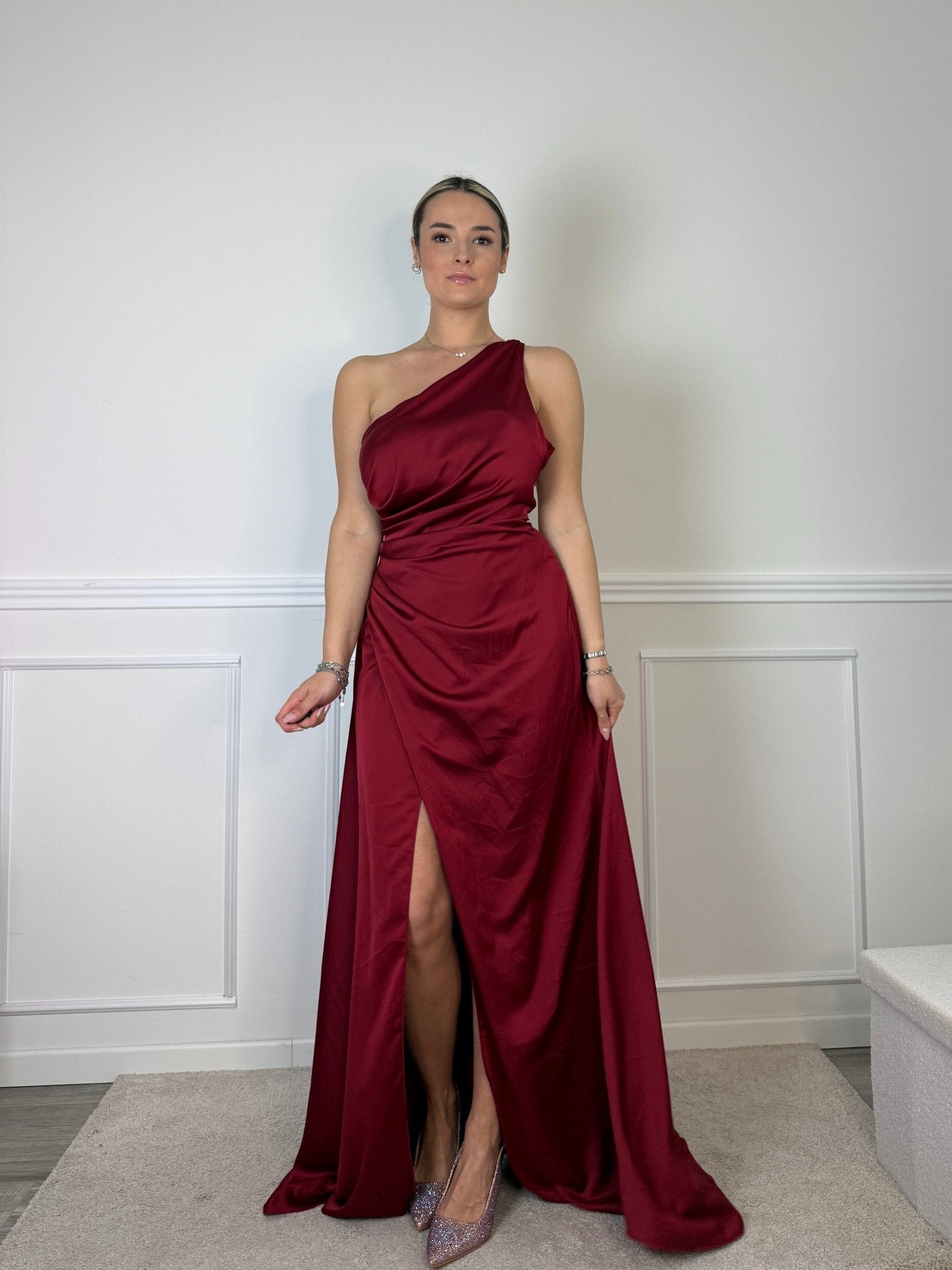 Vestito lungo monospalla GLAMOUR - Follie by Alice Immagine secondaria del prodotto
