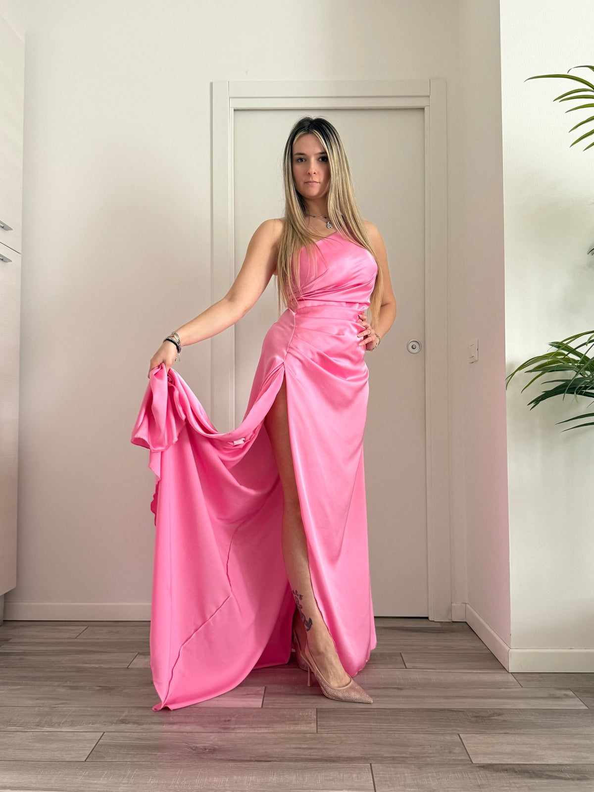 Vestito lungo monospalla BEATRIX - Follie by Alice