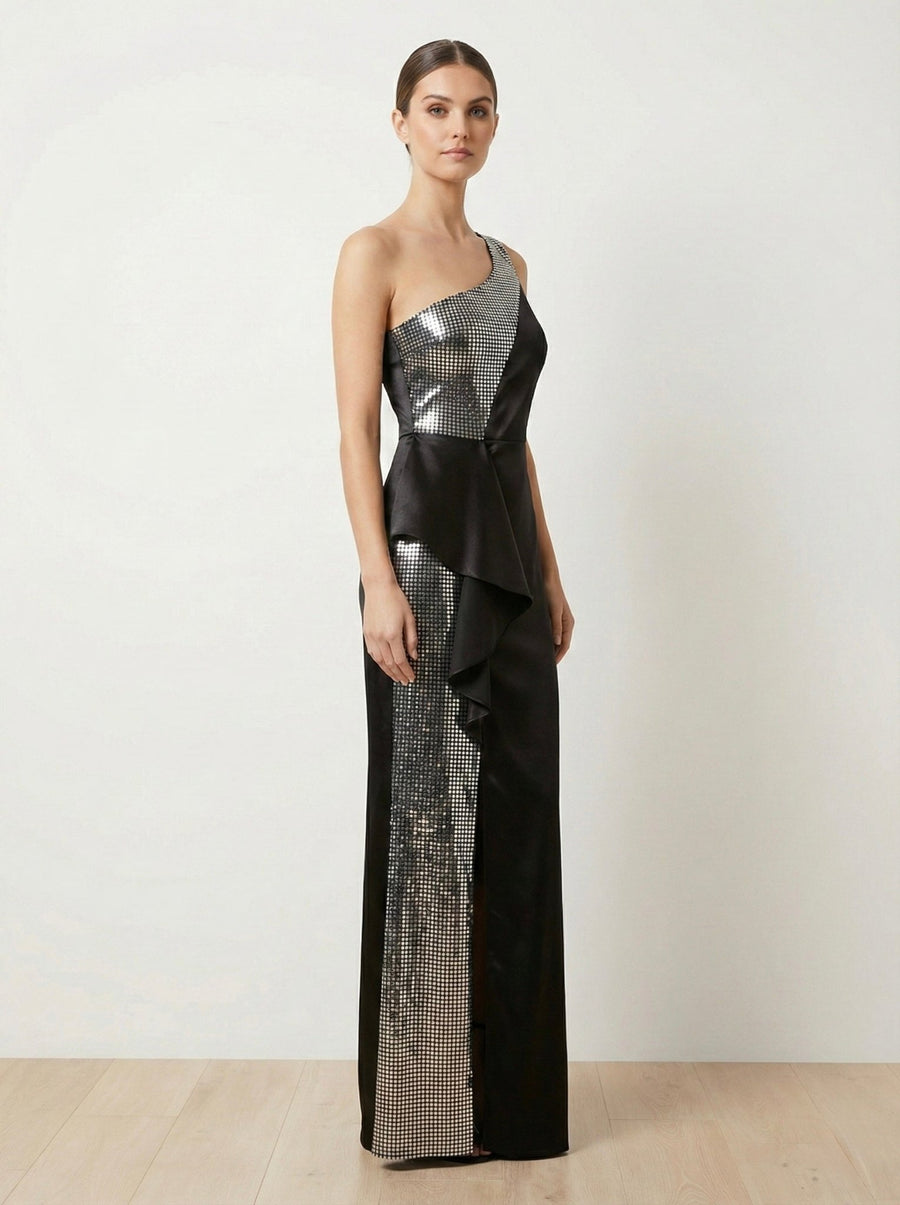 Vestito lungo nero in raso con brillanti argento e spacco