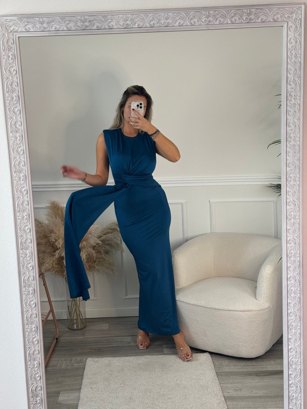 Vestito lungo smanicato in raso con fusciacca - Follie by Alice