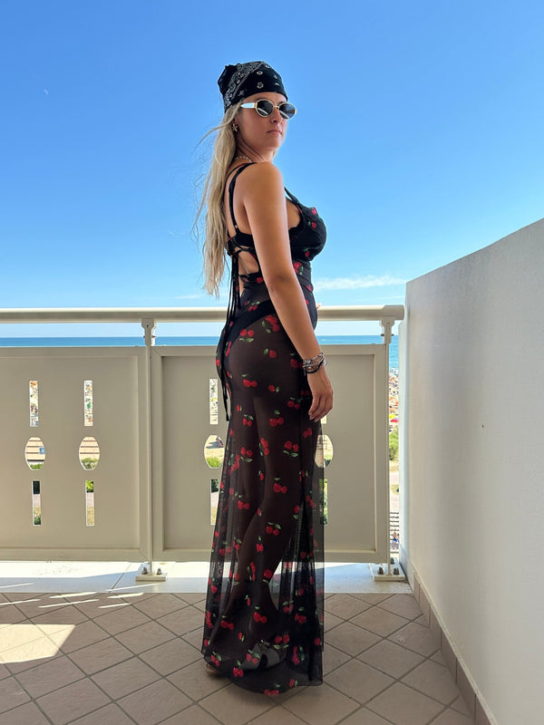 Vestito lungo velato con ciliegie, schiena scoperta e laccetti - Follie by Alice