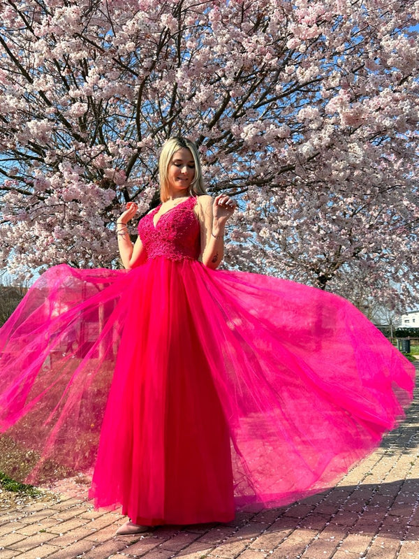 Abito fucsia con gonna in tulle, ricami in pizzo e perline - Follie by Alice