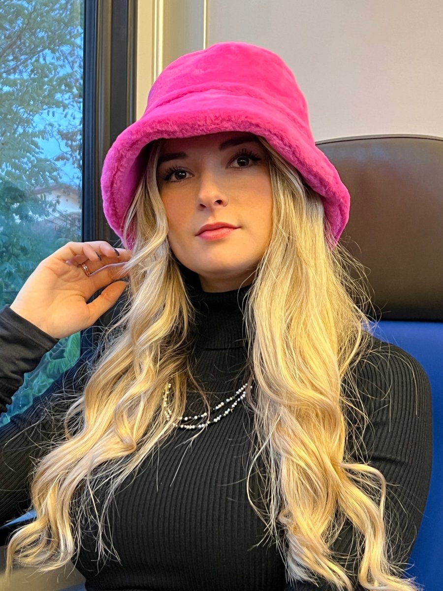 Berretto pescatore peluche fucsia