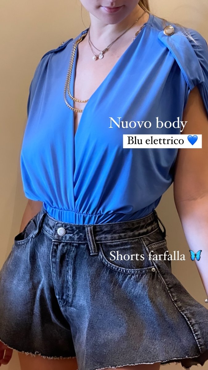 Body blu con catenina - Follie by Alice Immagine secondaria del prodotto