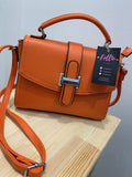Borsa a tracolla piccola color arancione con fibbia argento - Follie by Alice