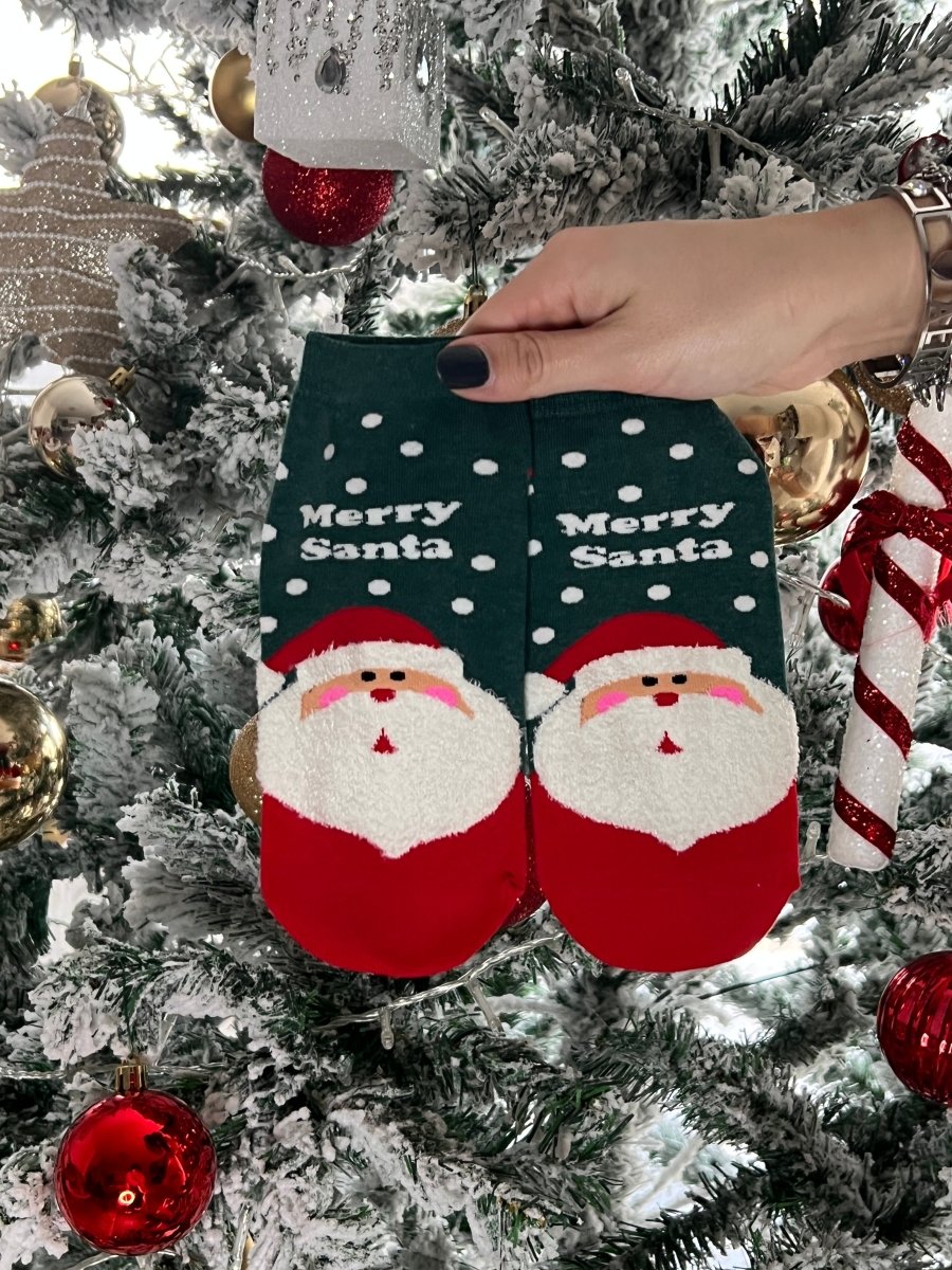 Calzini verdi con ricamo Babbo Natale - Follie by Alice Immagine secondaria del prodotto