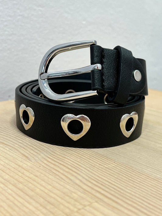 Cintura nera con occhielli a cuore