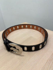 Cintura nera con occhielli e fibbia in metallo - Follie by Alice