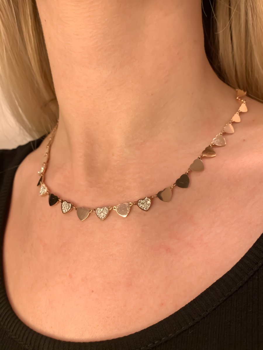 Collana oro con cuoricini e strass
