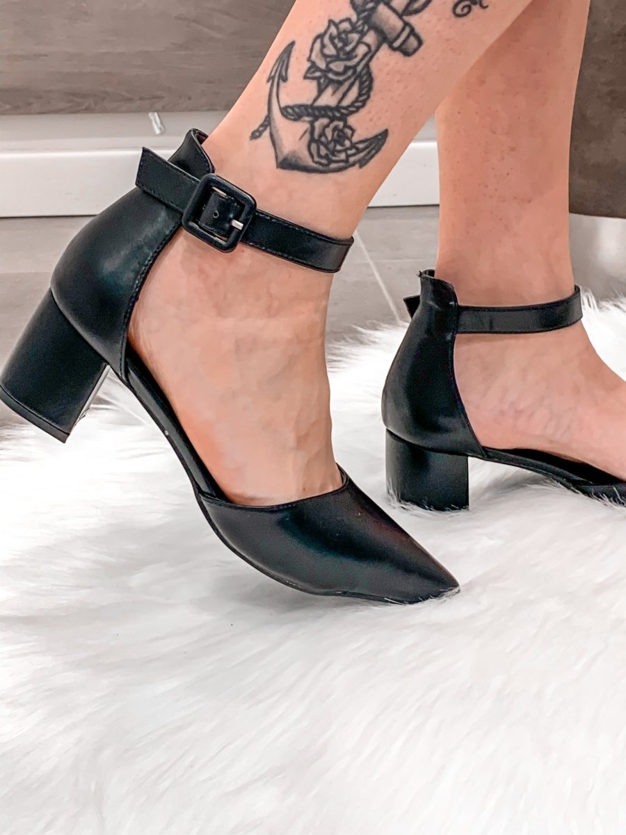 Dècolletè nere con cinturino alla caviglia e tacco 10 cm - Follie by Alice