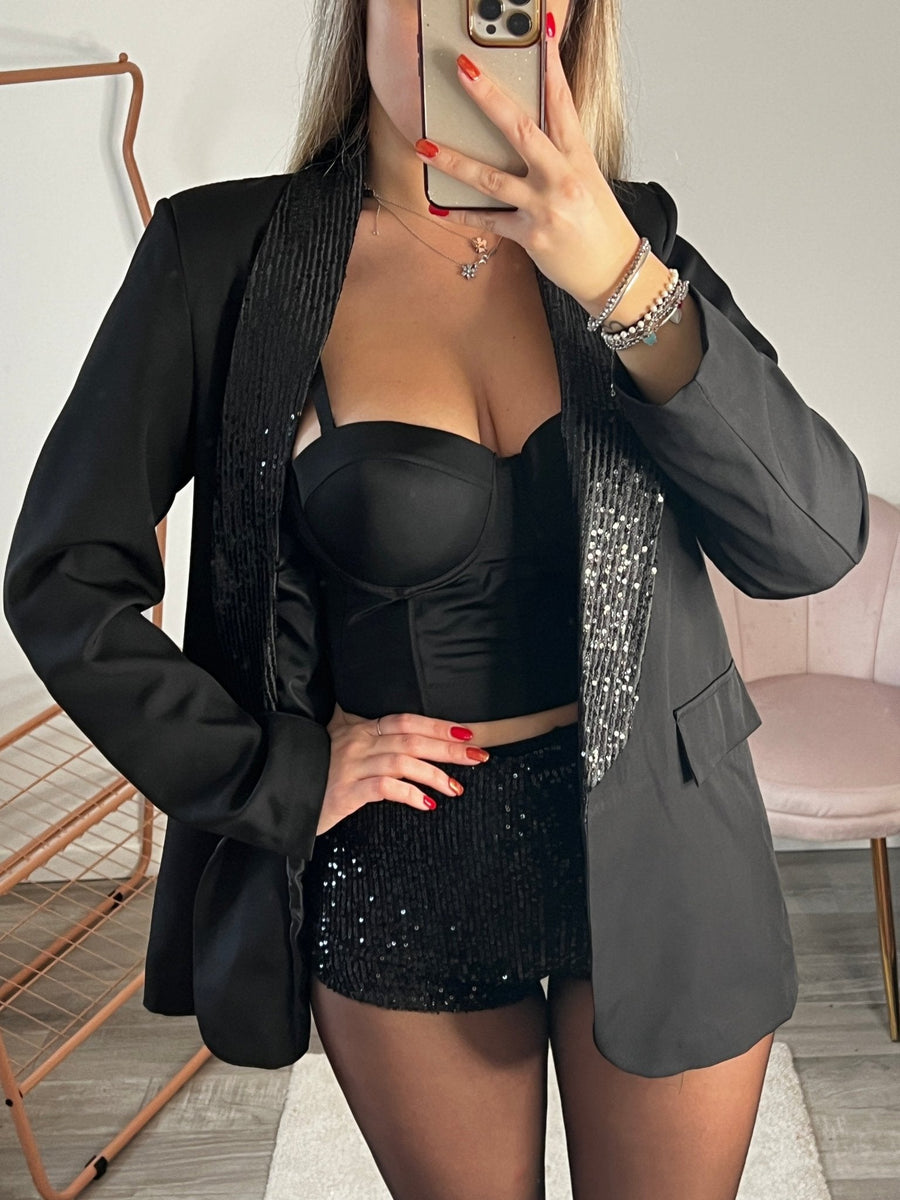 Giacca nera con paillettes