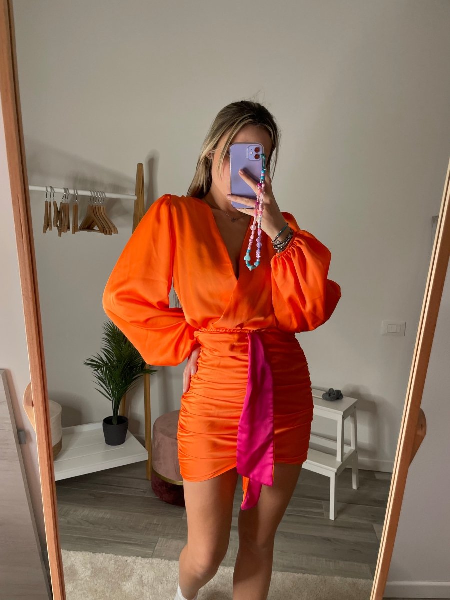 Gonna arancione drappeggiata con fiocco – alternate
