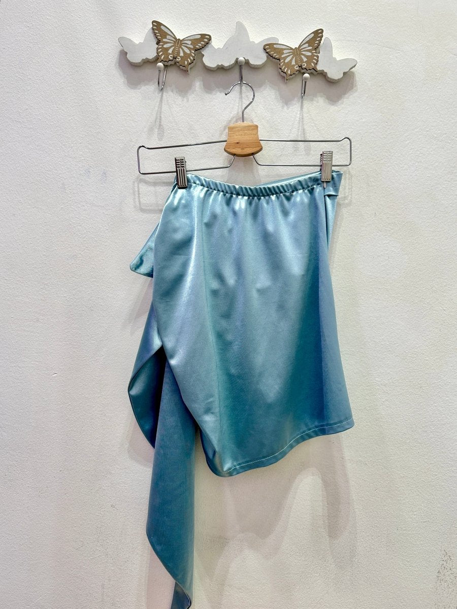 Gonna azzurra drappeggiata effetto satin – alternate