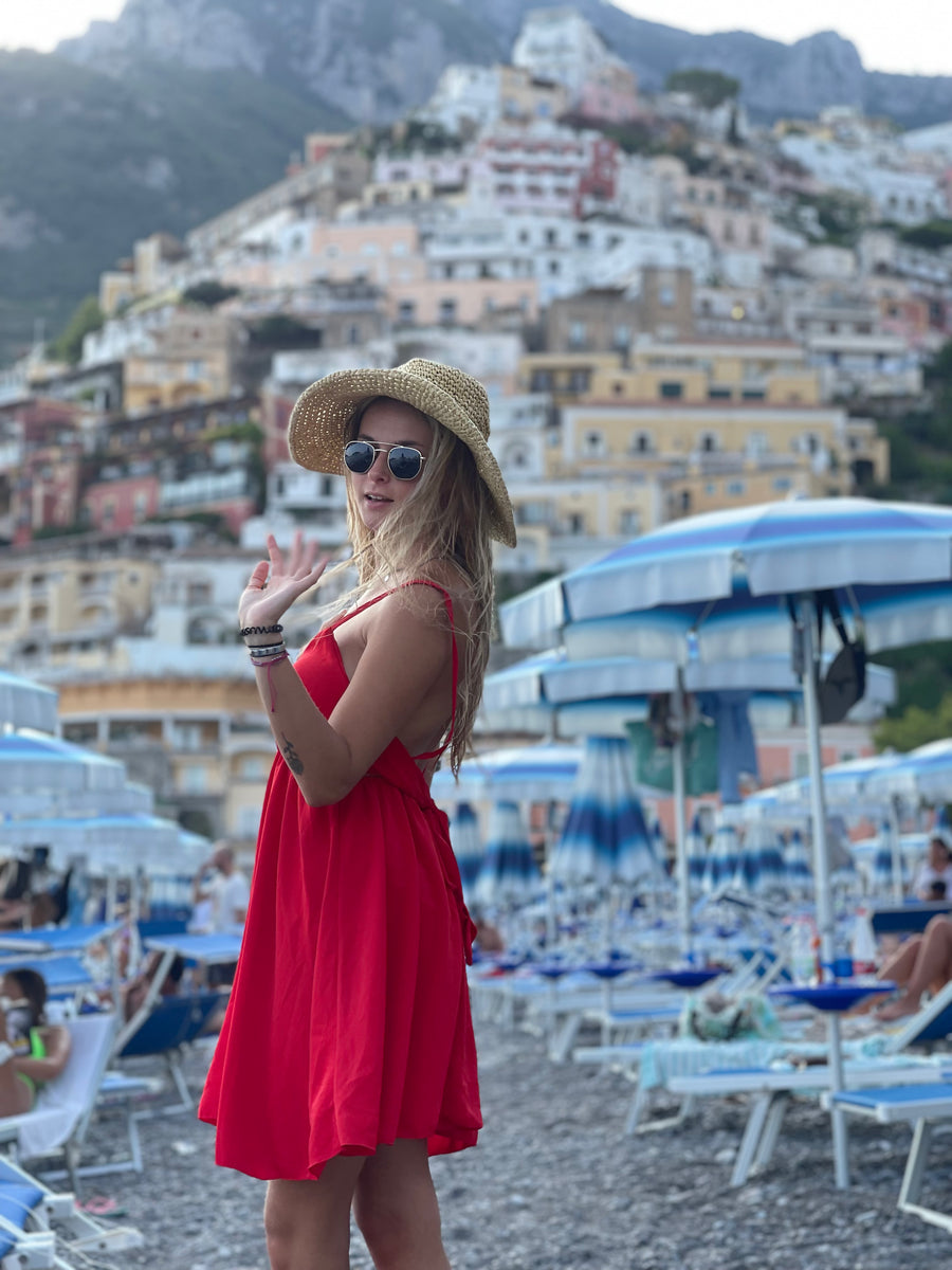 Vestitino Positano rosso con schiena scoperta e fiocchetto – alternate