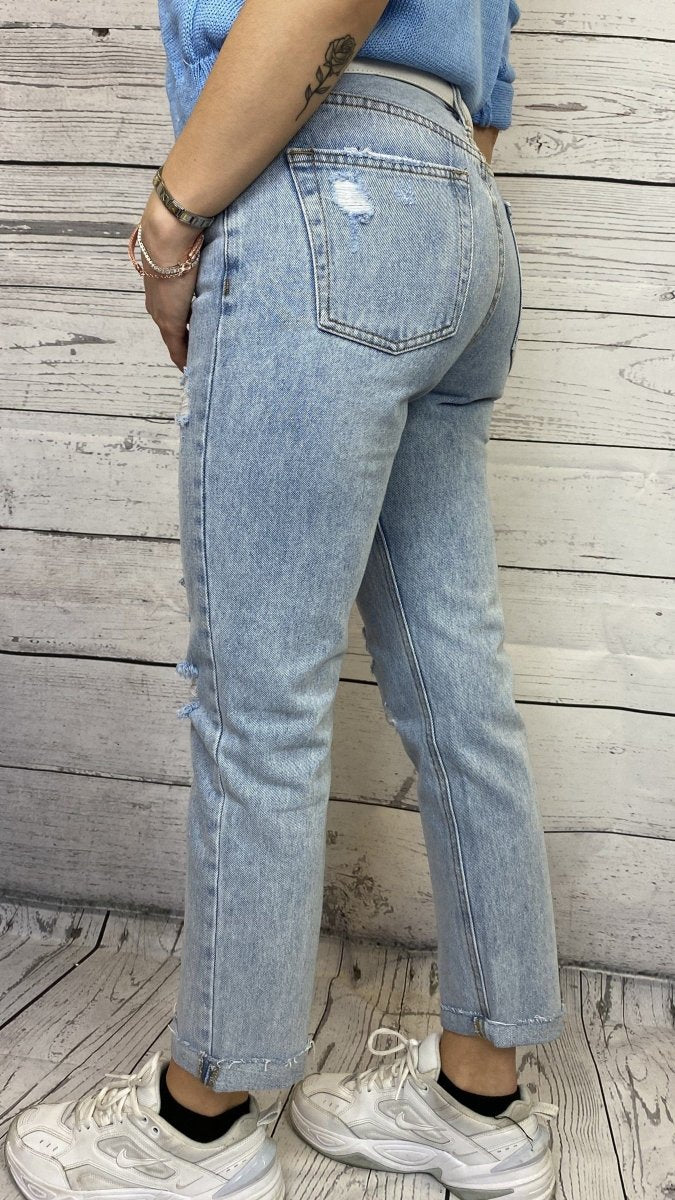 Jeans lavaggio chiaro con strappi - Follie by Alice