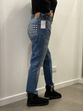 Jeans lunghi Levi's Vintage a caramella con borchie a piramide sulla tasca - Follie by Alice