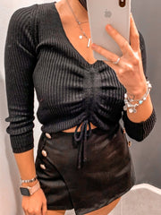 Maglioncino nero a costine con scollo a V e arricciatura - Follie by Alice