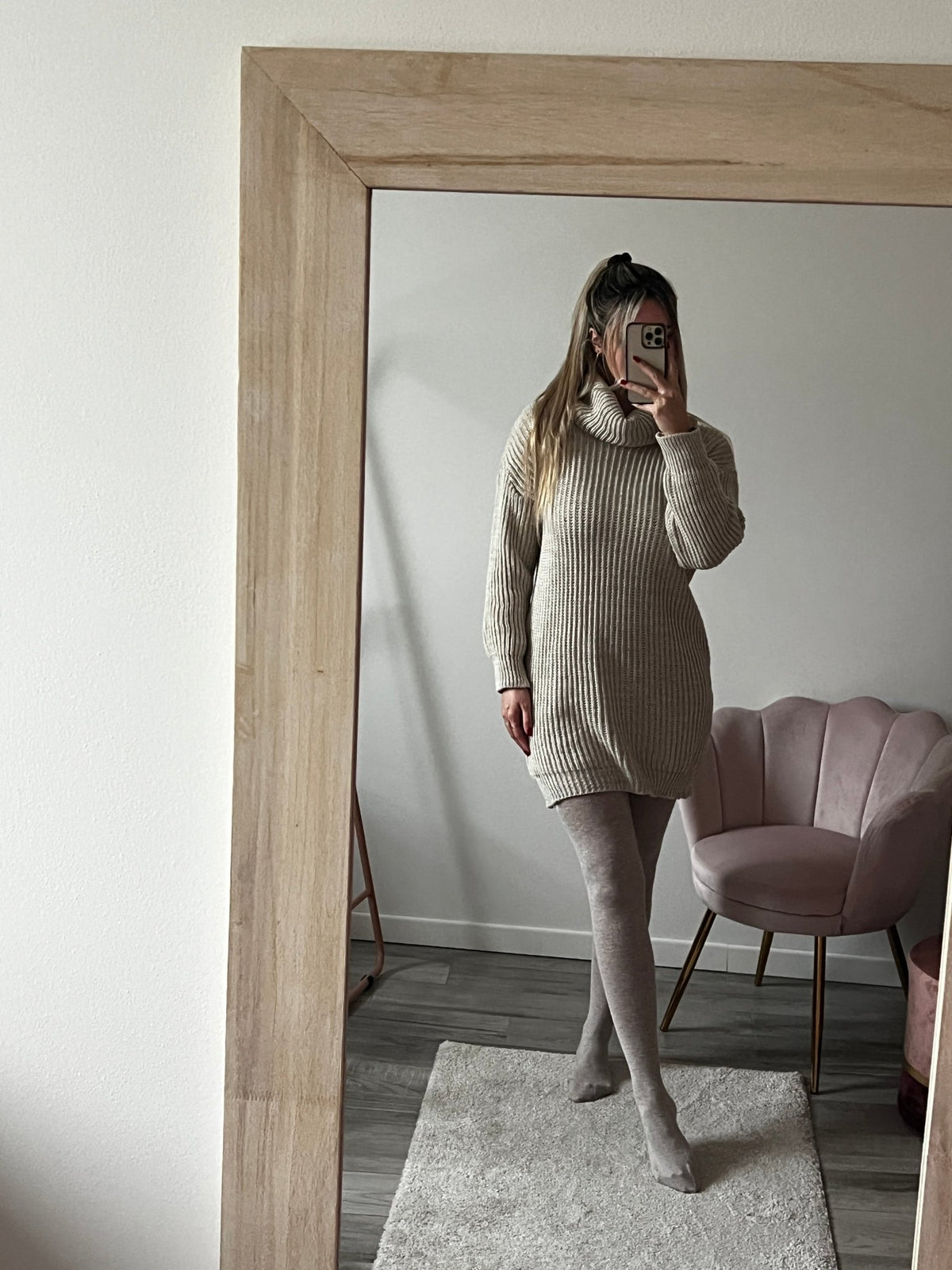 Maxi maglione vestito oversize a collo alto con brillanti - Follie by Alice