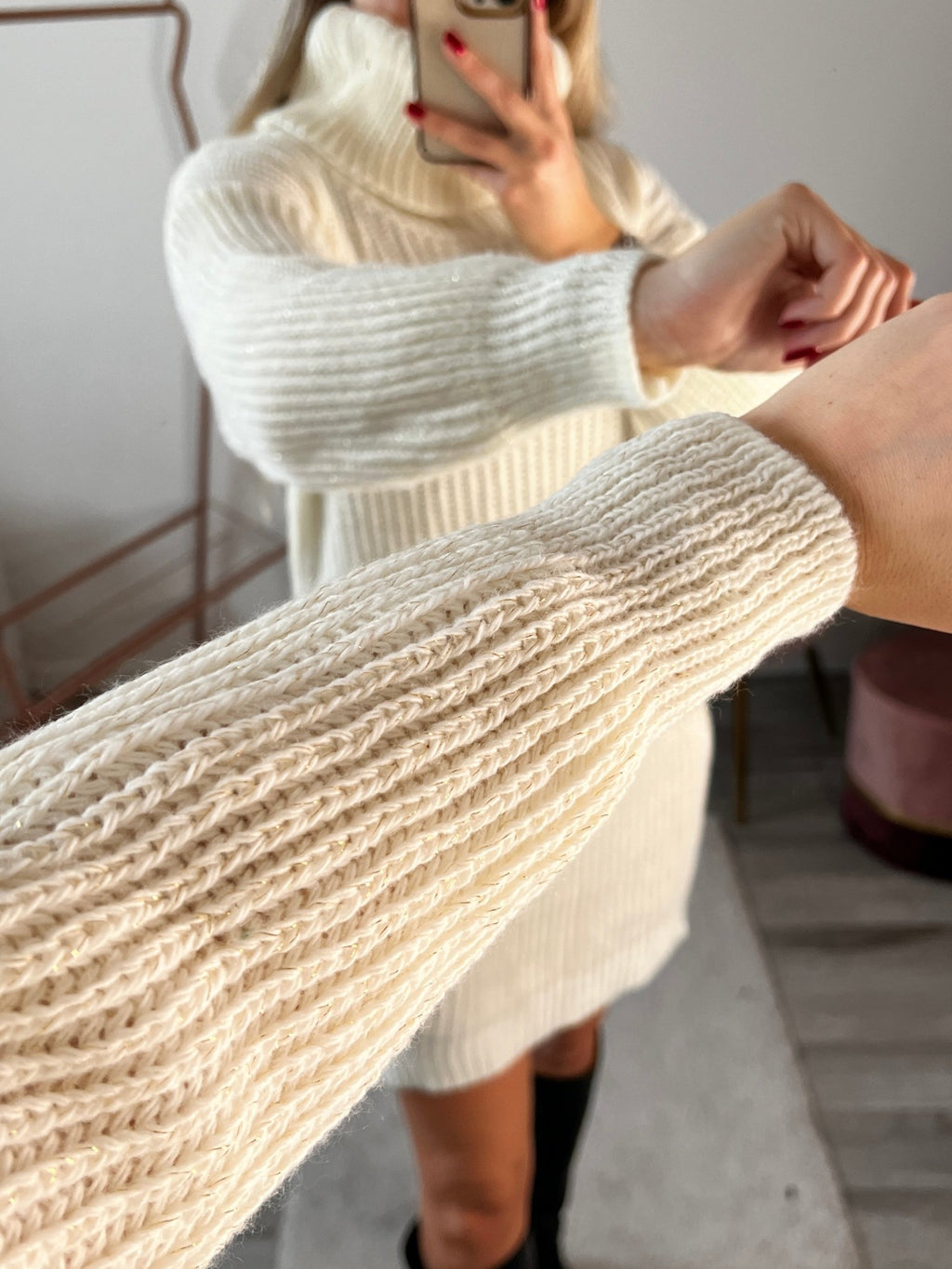 Maxi maglione vestito oversize a collo alto con brillanti - Follie by Alice