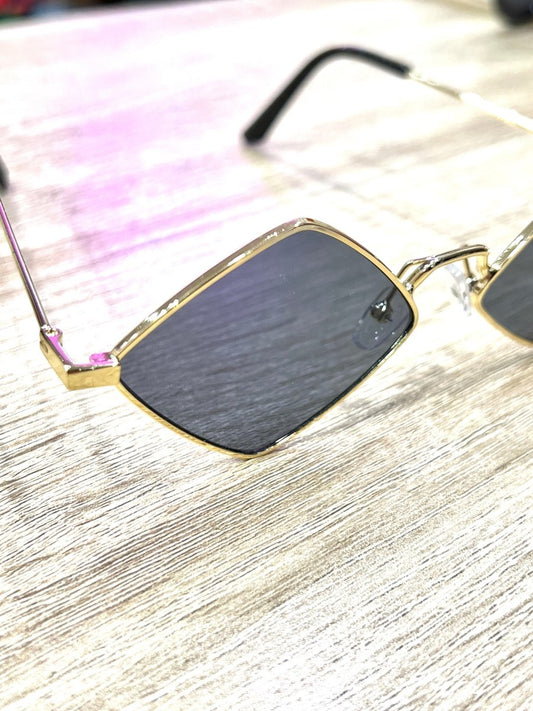Occhiali da sole neri a rombo con cornice oro - Follie by Alice