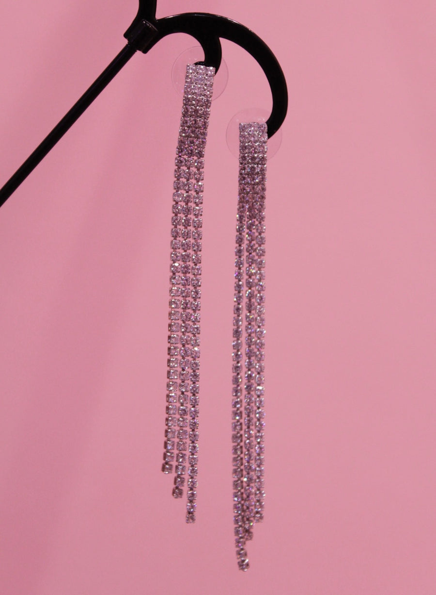 Orecchini argento con strass pendenti – alternate