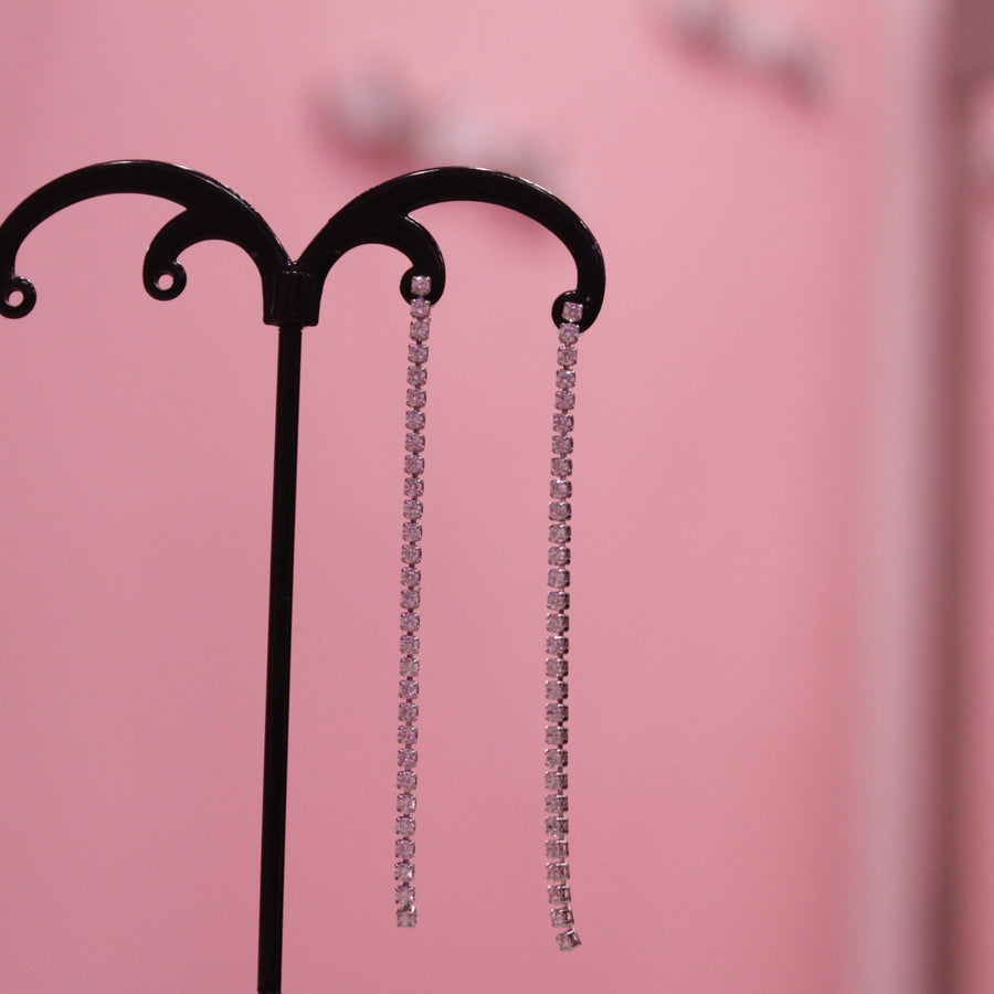 Orecchini argento pendenti di strass – alternate