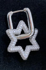 Orecchino color argento con stella pendente e strass - Follie by Alice