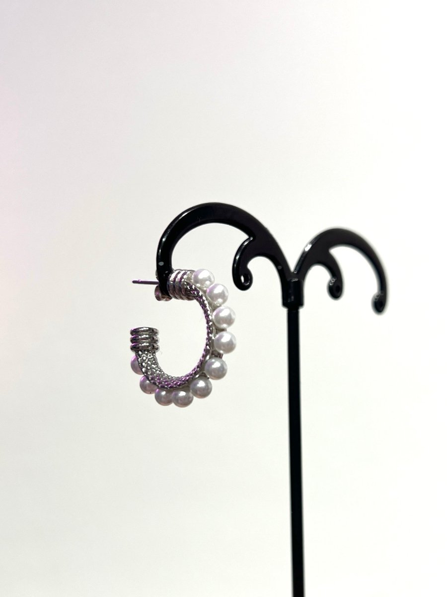 Orecchino con perle bianche - Follie by Alice
