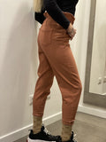 Pantaloni a caramella color mattone - Follie by Alice