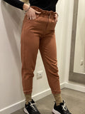 Pantaloni a caramella color mattone - Follie by Alice