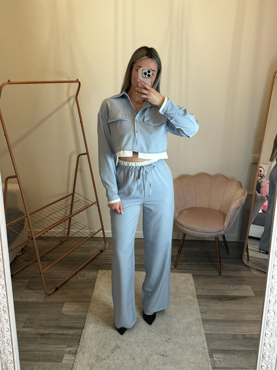 Pantaloni a palazzo con fascia a contrasto – alternate