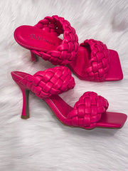 Sandali fucsia con fasce effetto intrecciato e tacco 8 cm - Follie by Alice