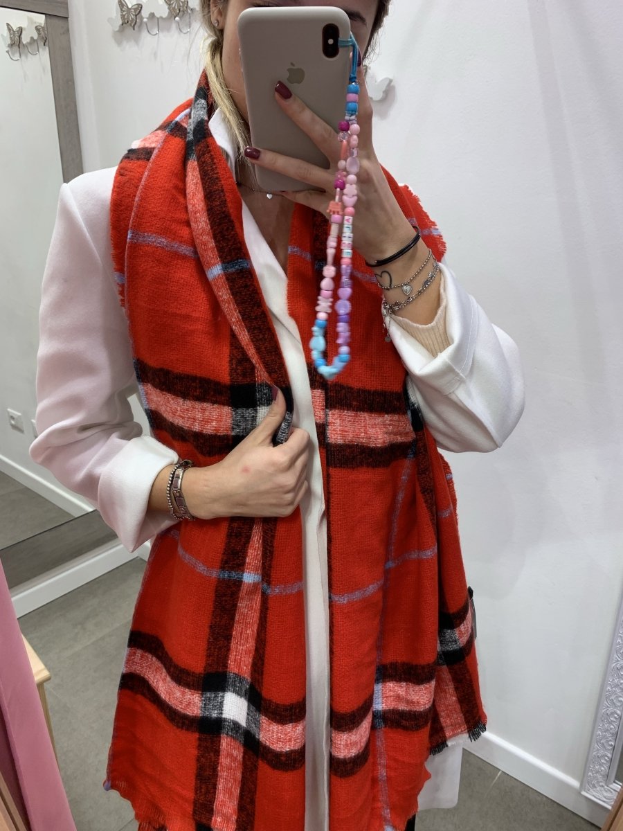 Sciarpa rossa a quadri – alternate