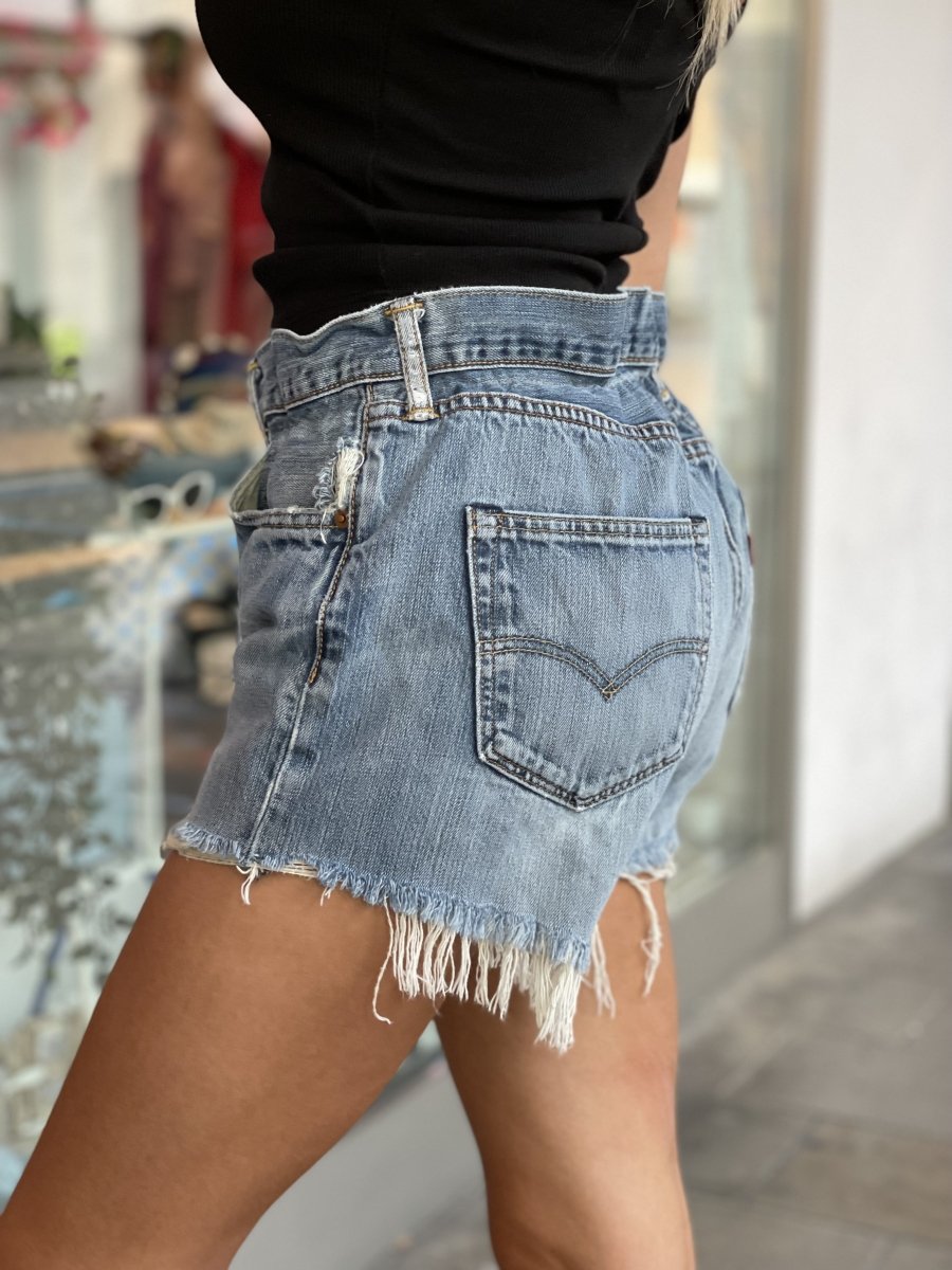 Shorts Levi's Vintage denim a caramella con strappi - Follie by Alice
