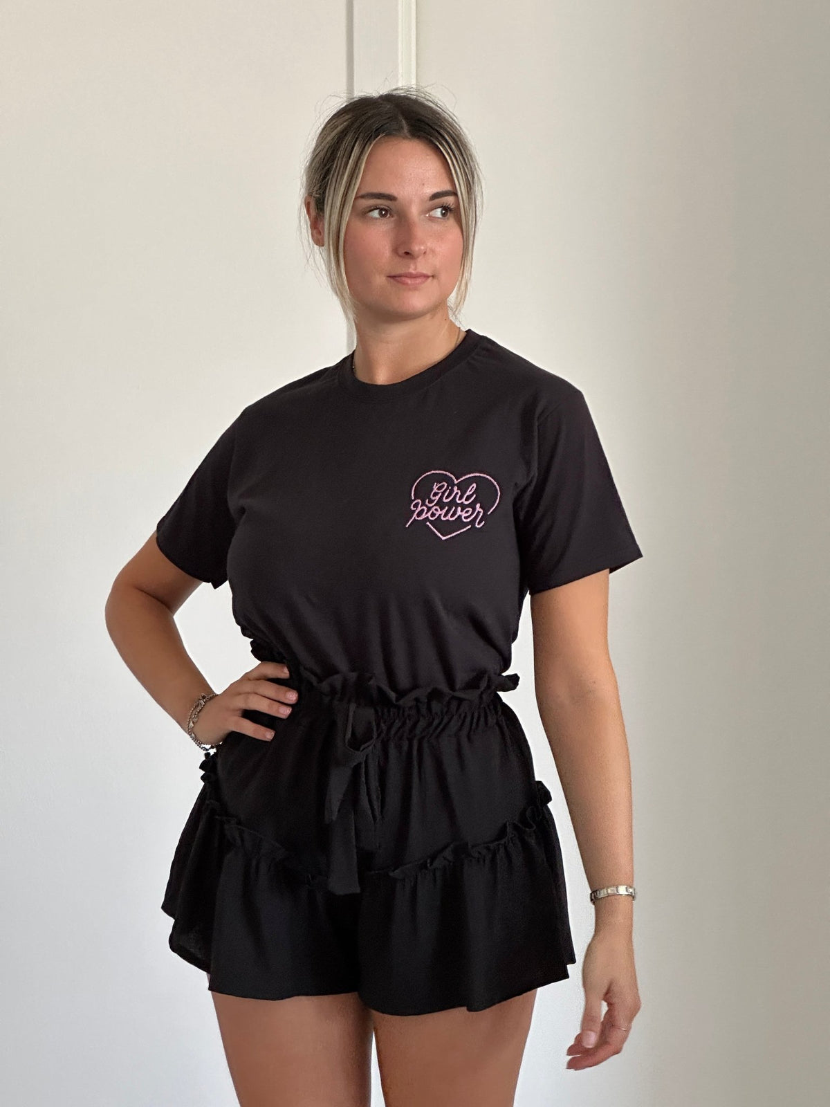 T-shirt nera con ricamo Girl Power - Follie by Alice