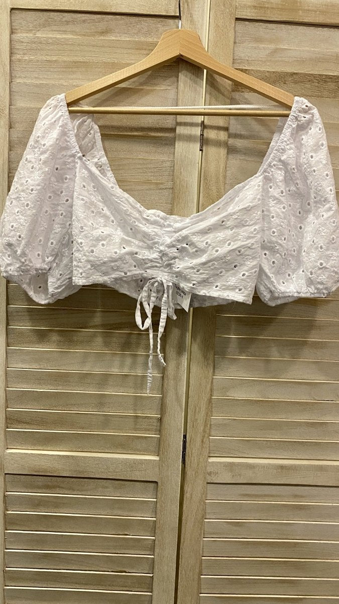Top bianco con ricami