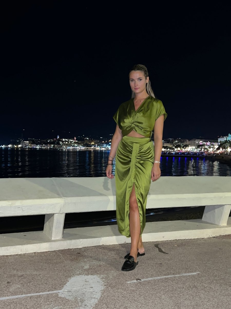 Top verde satin annodato - Follie by Alice